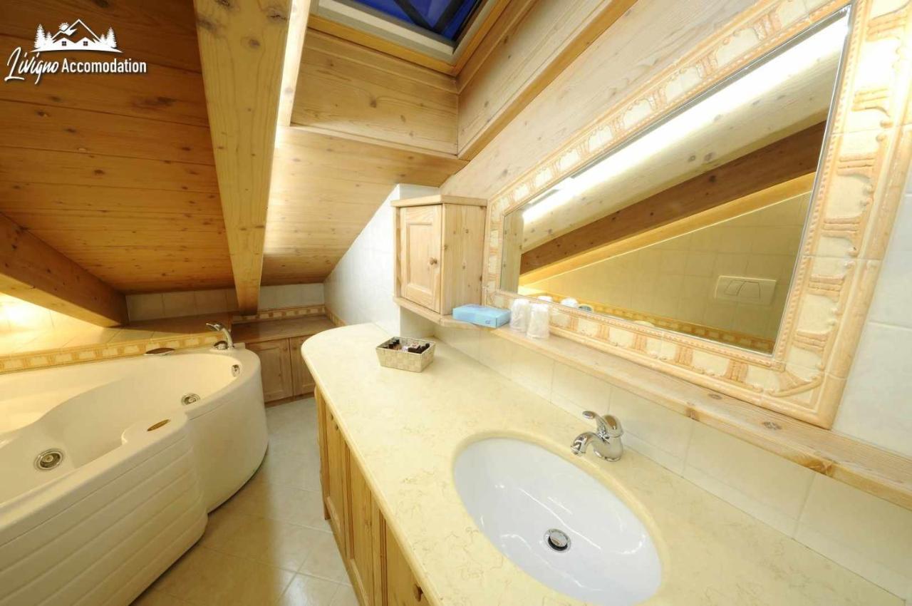 Chalet Lucky Exclusive By Livigno Accomodation Extérieur photo